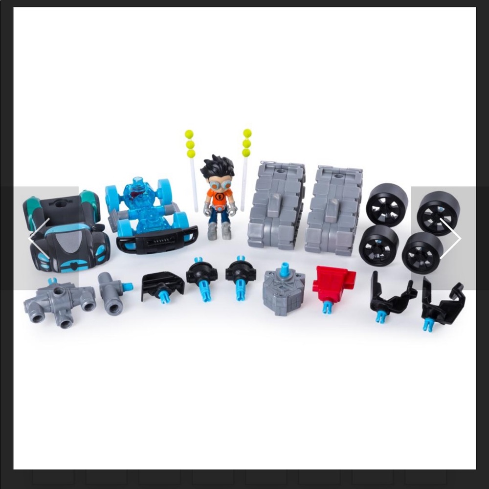 Rusty Rivets - Blaster Tank - Picture 3 of 8